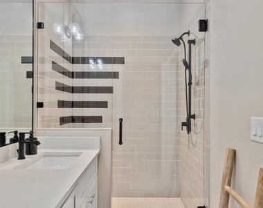 2356 Mason Drive - Photo Thumbnail 21