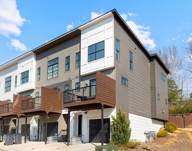 2356 Mason Drive - Photo Thumbnail 1