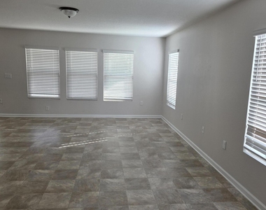 2537 Wisdom Court - Photo Thumbnail 13