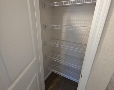 2537 Wisdom Court - Photo Thumbnail 27