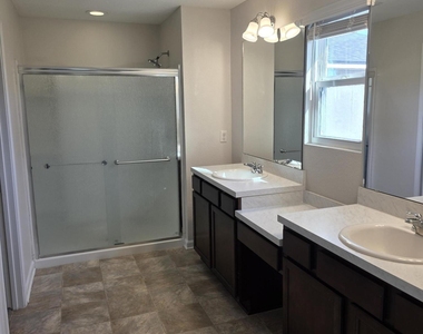 2537 Wisdom Court - Photo Thumbnail 21