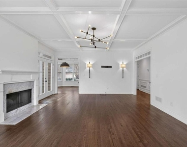 1712 Kenbrook Court - Photo Thumbnail 9