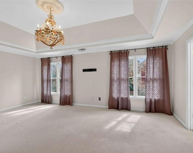 1712 Kenbrook Court - Photo Thumbnail 26