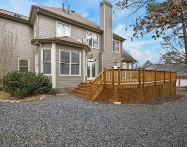 1712 Kenbrook Court - Photo Thumbnail 17