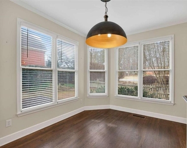 1712 Kenbrook Court - Photo Thumbnail 10