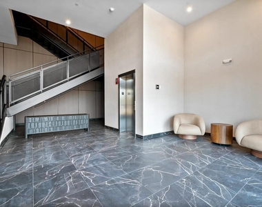 728 Waukegan Road - Photo Thumbnail 15