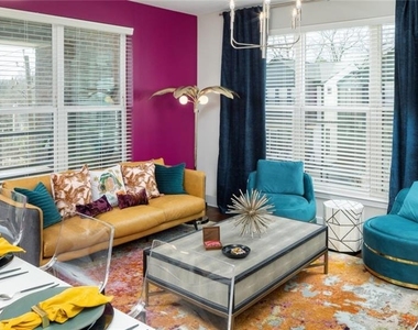 105 Rogers Street Ne - Photo Thumbnail 35