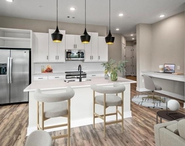 105 Rogers Street Ne - Photo Thumbnail 21