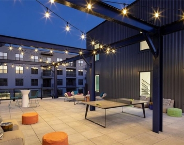 105 Rogers Street Ne - Photo Thumbnail 7