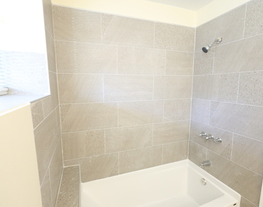 6157 W Belmont Avenue - Photo Thumbnail 10