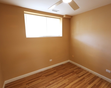 6157 W Belmont Avenue - Photo Thumbnail 8