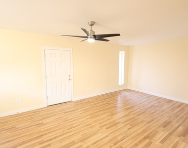 6157 W Belmont Avenue - Photo Thumbnail 1