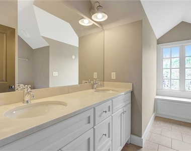 10559 Serenbe Lane - Photo Thumbnail 41