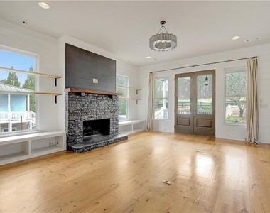 10559 Serenbe Lane - Photo Thumbnail 15