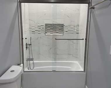 4907 W Walton Street - Photo Thumbnail 12