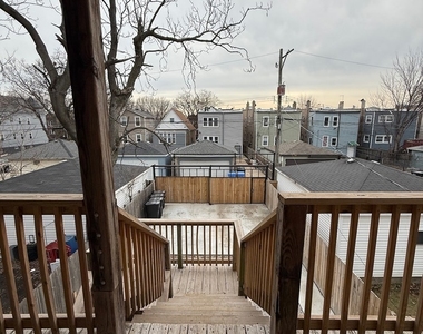 4907 W Walton Street - Photo Thumbnail 14
