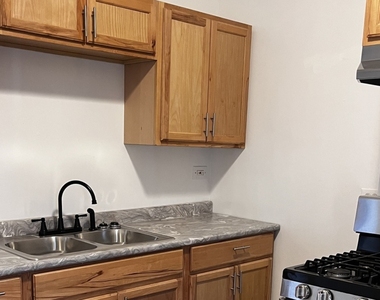 7352 S Yale Avenue - Photo Thumbnail 6
