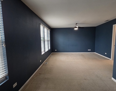 2444 Emily Lane - Photo Thumbnail 7