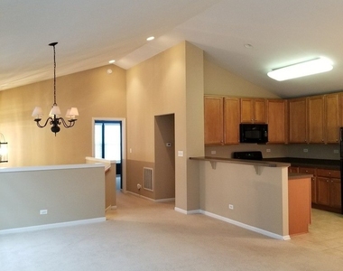 2444 Emily Lane - Photo Thumbnail 3