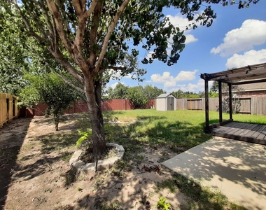 20526 Rustic Rail Court - Photo Thumbnail 22