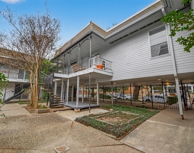 3300 Yorktown Street - Photo Thumbnail 2