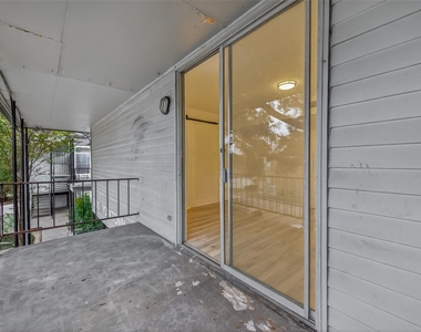 3300 Yorktown Street - Photo Thumbnail 26