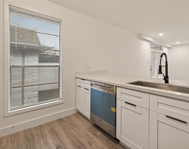 3300 Yorktown Street - Photo Thumbnail 11