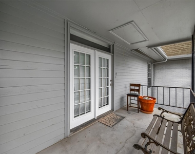 3300 Yorktown Street - Photo Thumbnail 4