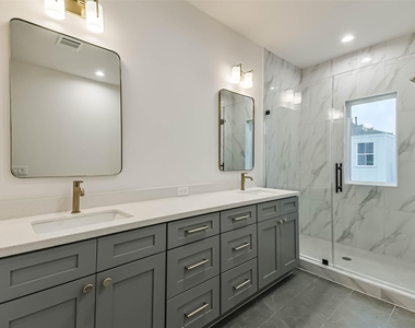 7709 Earl Rudder Way - Photo Thumbnail 17