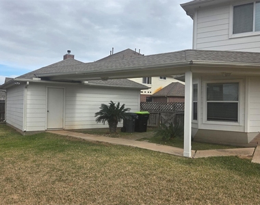 2103 Trinity Manor Lane - Photo Thumbnail 13