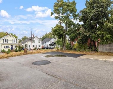 792 Grove - Photo Thumbnail 32