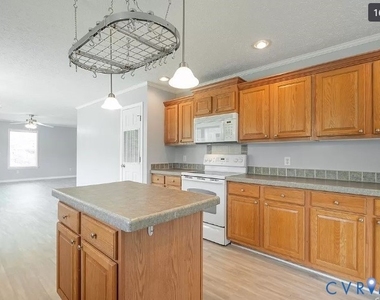 11408 Creery Road - Photo Thumbnail 5