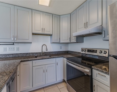 16599 Davis Road - Photo Thumbnail 14