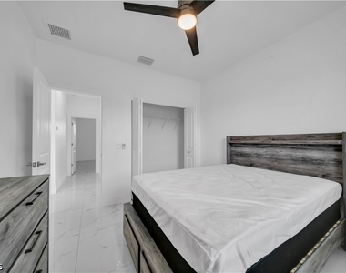 325 Paulcrest Avenue - Photo Thumbnail 27