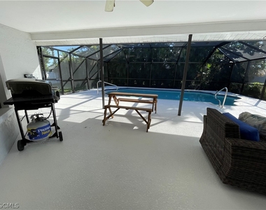 130 Se 44th Street - Photo Thumbnail 22