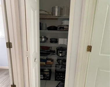 130 Se 44th Street - Photo Thumbnail 24