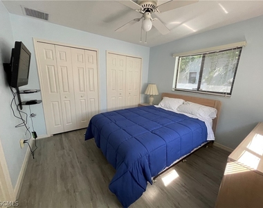 130 Se 44th Street - Photo Thumbnail 16