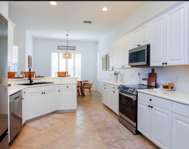 17484 Old Harmony Drive - Photo Thumbnail 13