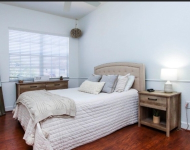 17484 Old Harmony Drive - Photo Thumbnail 25