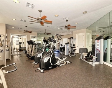 17484 Old Harmony Drive - Photo Thumbnail 37