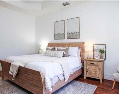 17484 Old Harmony Drive - Photo Thumbnail 17