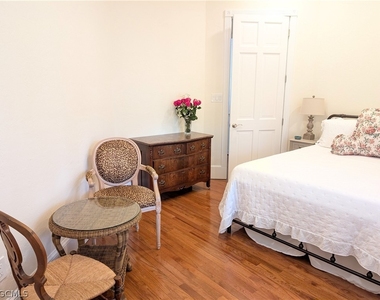 2878 Valencia Way - Photo Thumbnail 17
