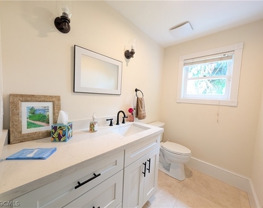 2878 Valencia Way - Photo Thumbnail 15