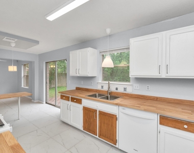 3626 Nutwood Lane - Photo Thumbnail 21