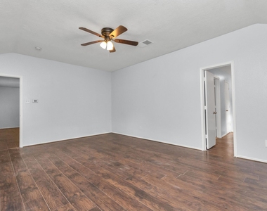 3626 Nutwood Lane - Photo Thumbnail 31