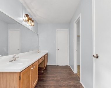 3626 Nutwood Lane - Photo Thumbnail 38