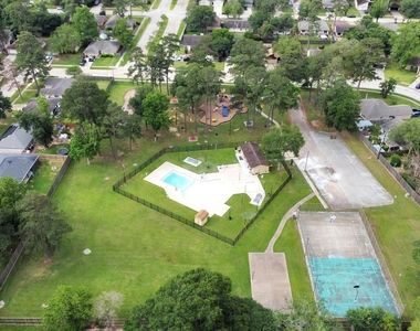 3626 Nutwood Lane - Photo Thumbnail 9