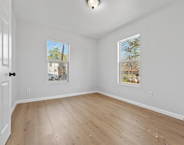 8030 Record Street - Photo Thumbnail 12