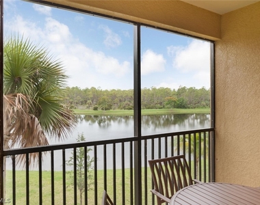 9731 Acqua Court - Photo Thumbnail 17