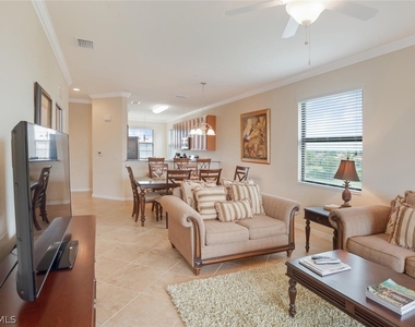 9731 Acqua Court - Photo Thumbnail 4